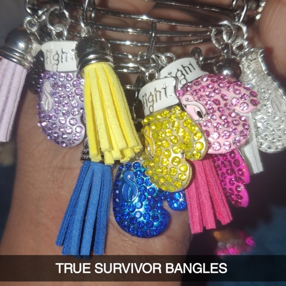 Customized bangles - Picture 7 of 8